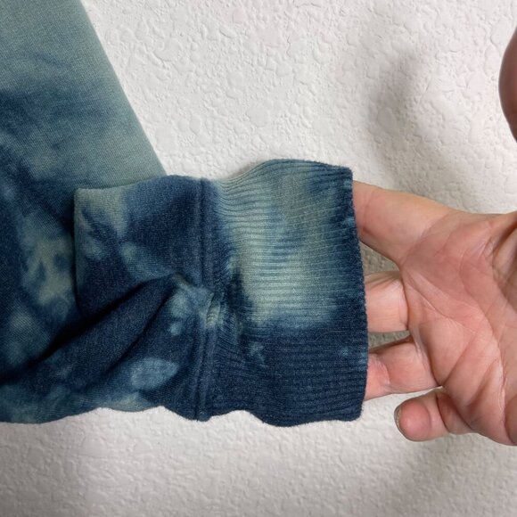 Mighty Fine NASA Tie-Dye Cropped Sweatshirt – Women’s XL - Picture 9 of 10